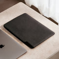 CARBON BLACK