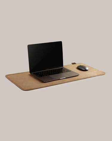 AGED OAK + SPACE GREY