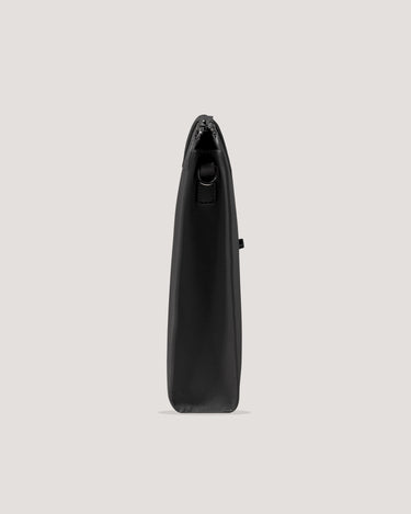 CARBON BLACK